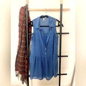 Light blue polka dot shift dress.